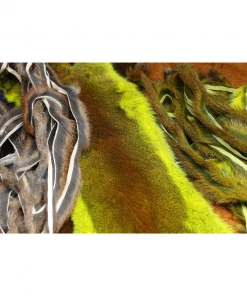Hareline Dubbin Complete Micro Stripped Pine Squirrel Hide Hair And Fur