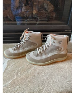 Fly And Field Outfitters Wading Boots Simms Flats Wading Sneakers Size 10 - Used